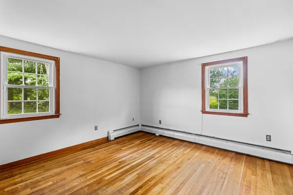 $1,450,000 | 8 North Street, Bridgewater, MA 02324