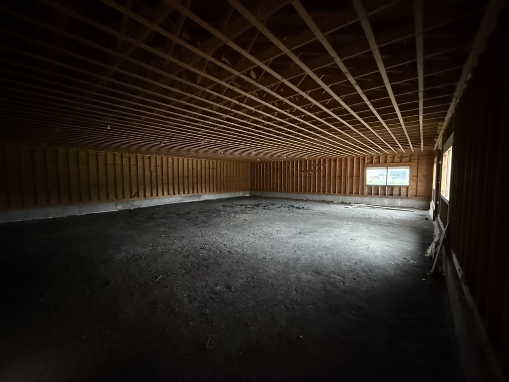 8 North Street Bridgewater, MA 02324 - Photo 36 of 40