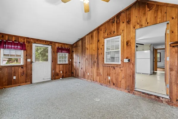 $1,450,000 | 8 North Street, Bridgewater, MA 02324
