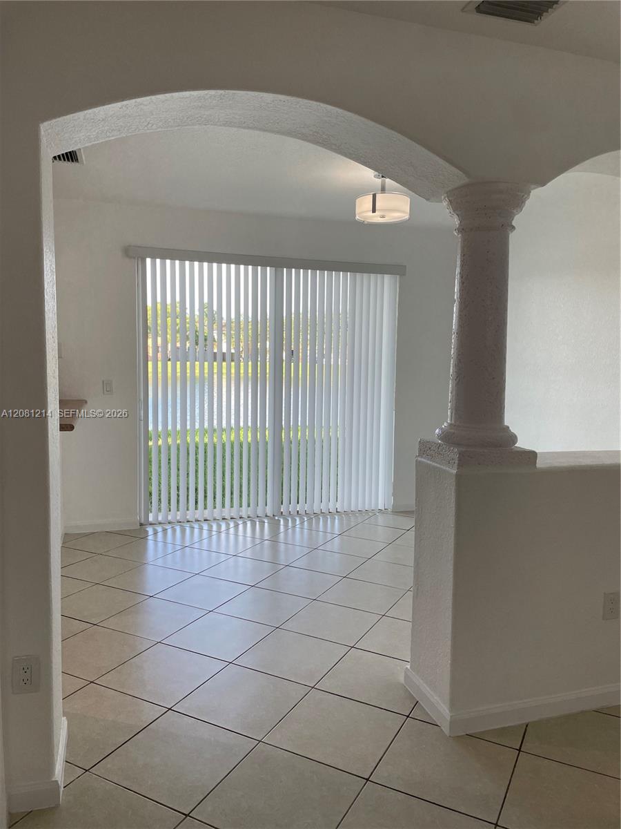 2847 Southeast 15th Road, Unit 80 Homestead, FL 33035 - Photo 8 of 21 Gallery Image 8