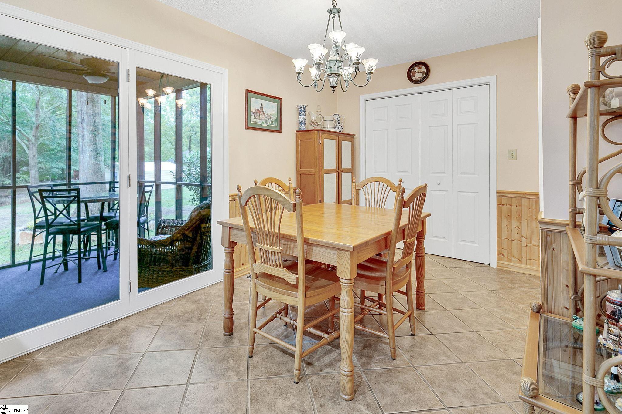 895 Hunter Road Fountain Inn, SC 29644 - Photo 11 of 26