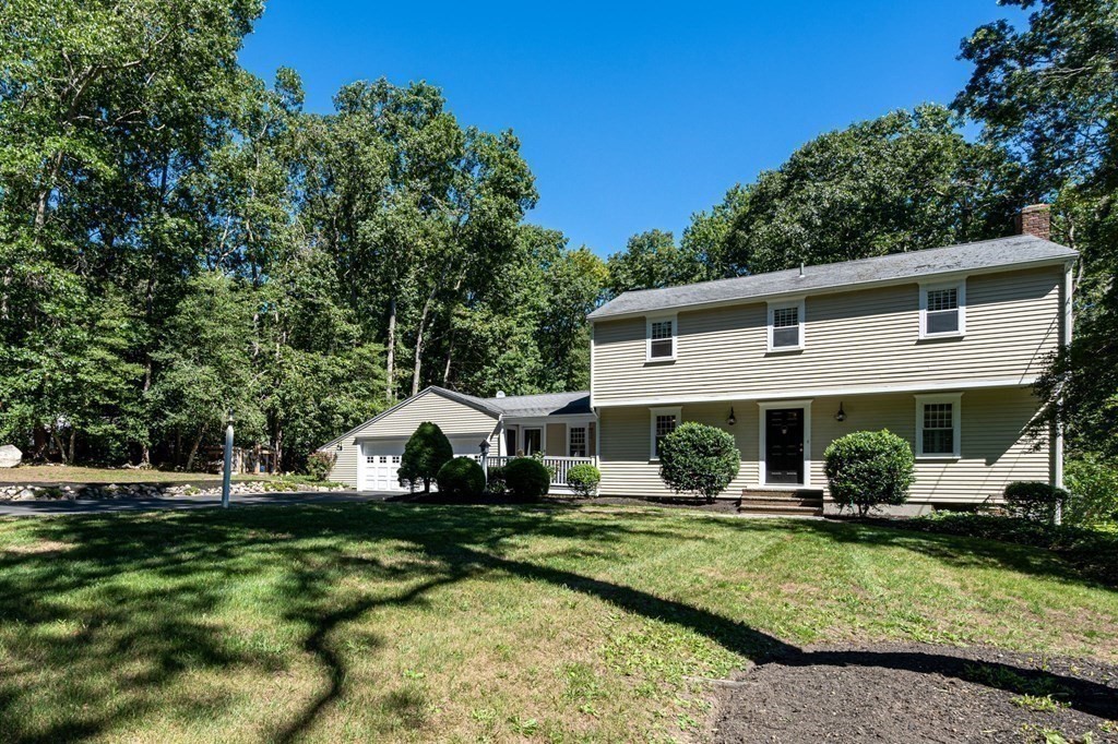 35 Stearns Road Scituate, MA 02066 - Photo 4 of 35 Gallery Image 4