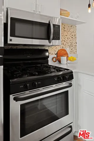 $950,000 | 2500 Abbot Kinney Boulevard, Unit 7, Venice, CA 90291