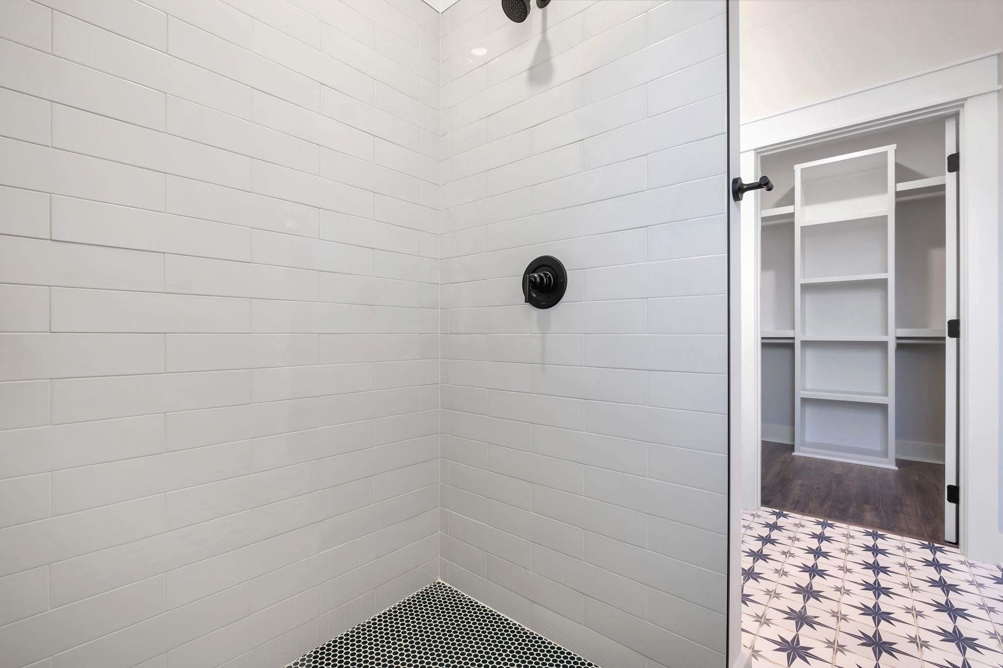 941 Cap Tram Road Tallahassee, FL 32317 - Photo 3 of 37