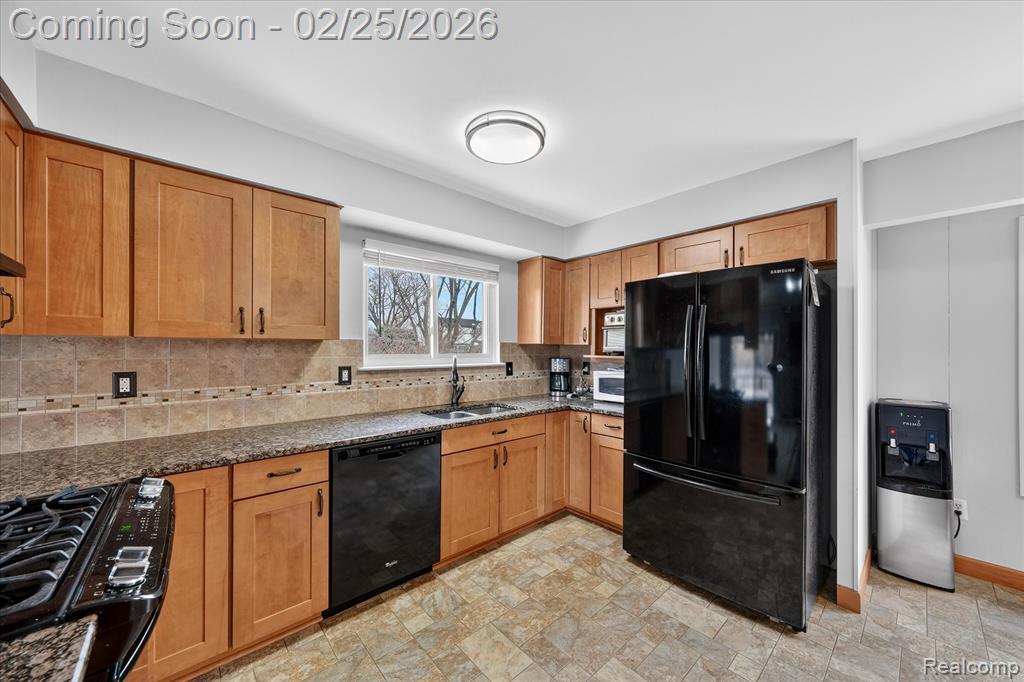 47821 Concord Road Macomb, MI 48044 - Photo 8 of 37 Gallery Image 8