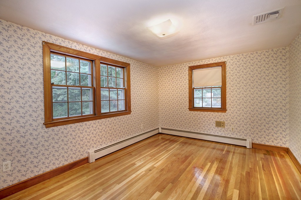 58 Tamarack Road Westwood, MA 02090 - Photo 18 of 27 Gallery Image 18
