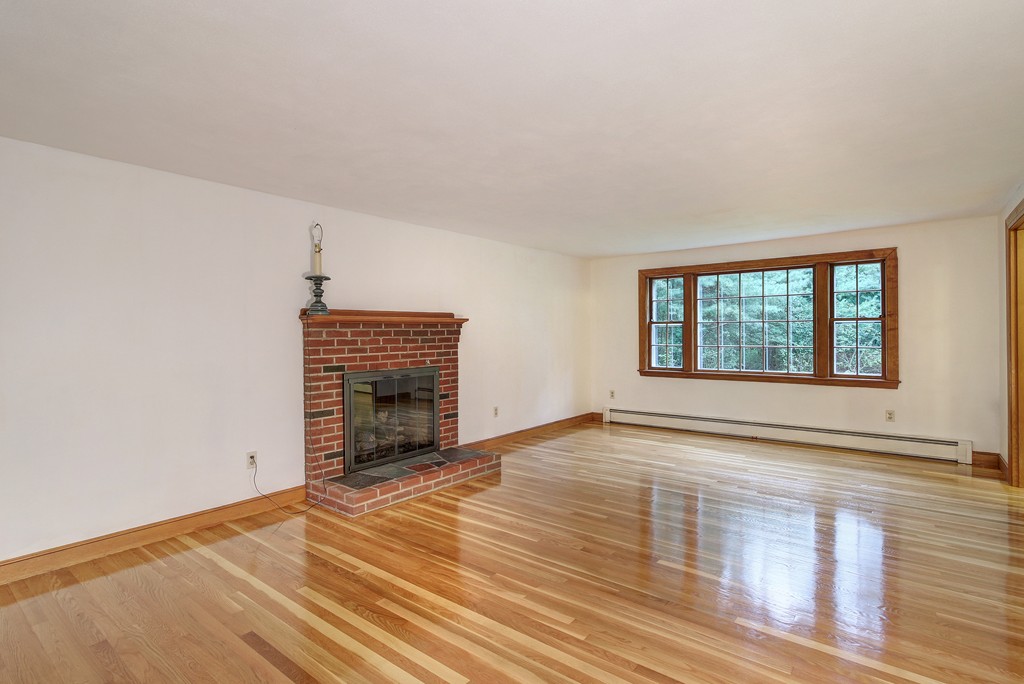 58 Tamarack Road Westwood, MA 02090 - Photo 4 of 27 Gallery Image 4