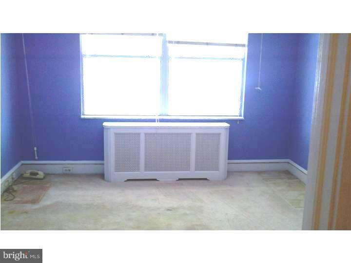 243 Huntley Road Upper Darby, PA 19082 - Photo 4 of 18 Bedroom