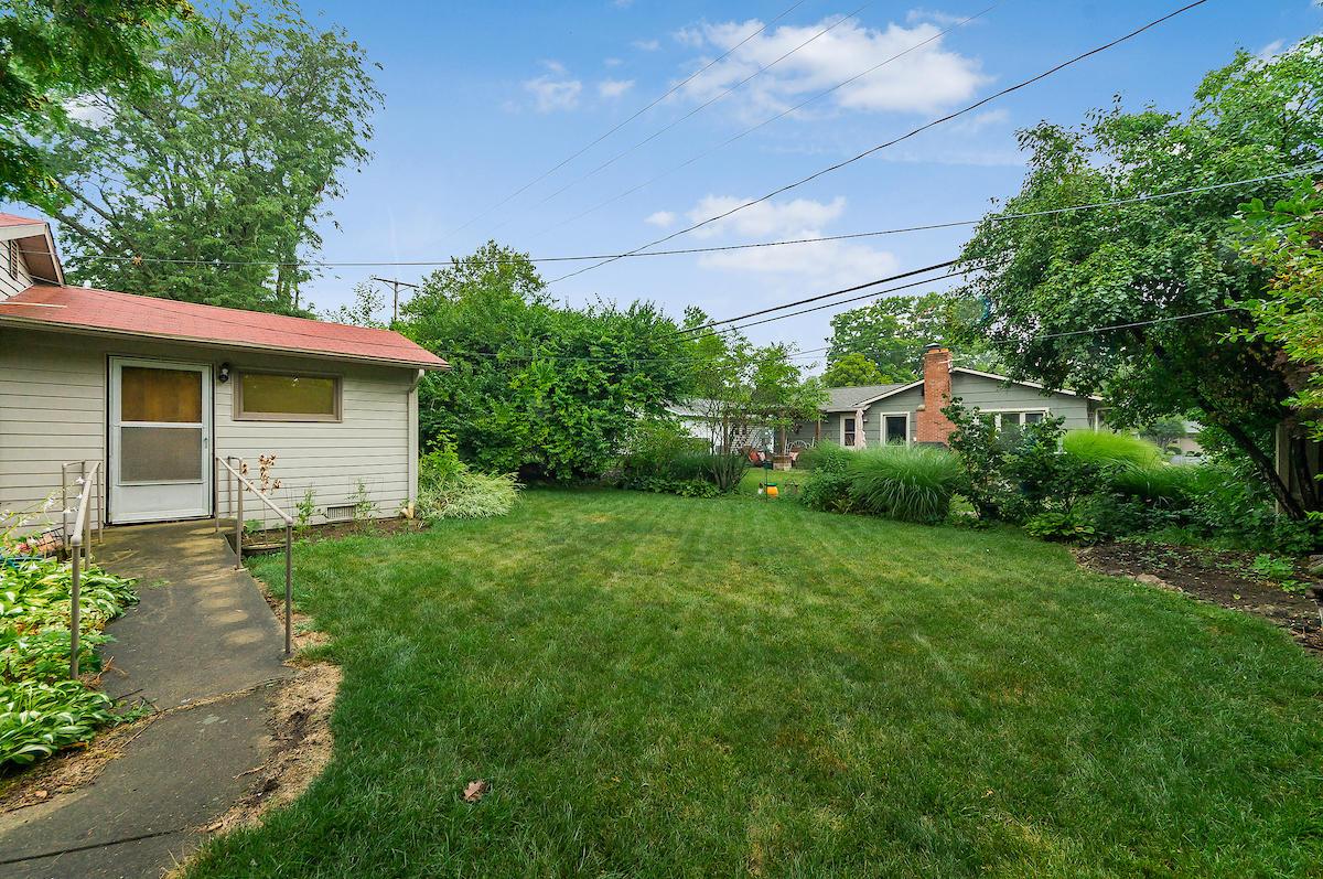 2382 Bristol Road Columbus, OH 43221 - Photo 21 of 23 Gallery Image 21