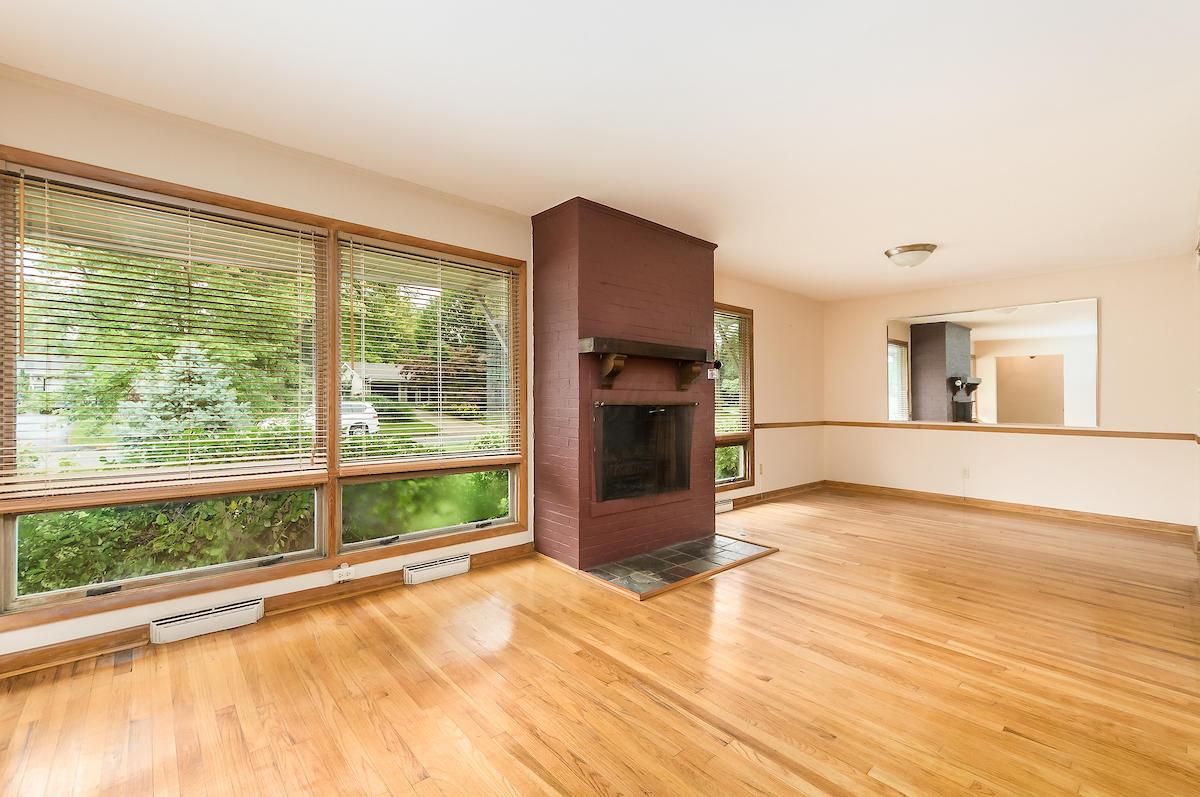2382 Bristol Road Columbus, OH 43221 - Photo 5 of 23 Gallery Image 5