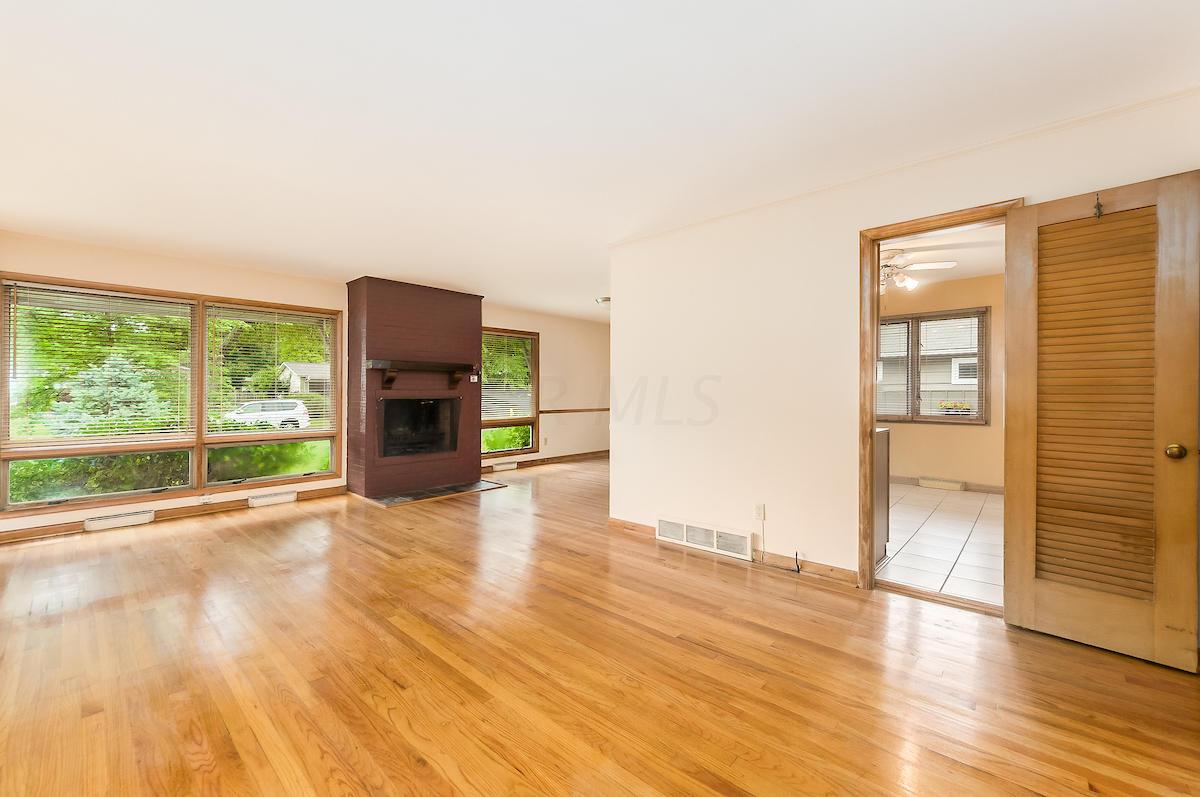 2382 Bristol Road Columbus, OH 43221 - Photo 6 of 23 Gallery Image 6