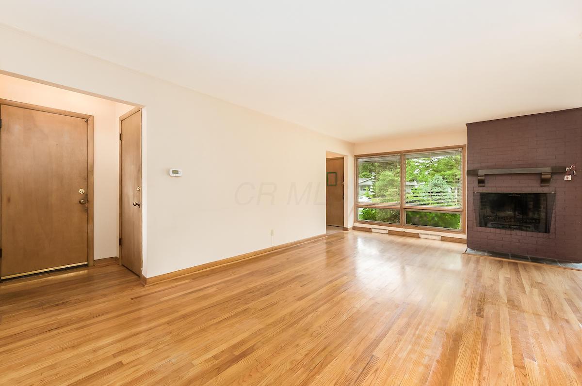 2382 Bristol Road Columbus, OH 43221 - Photo 7 of 23 Gallery Image 7