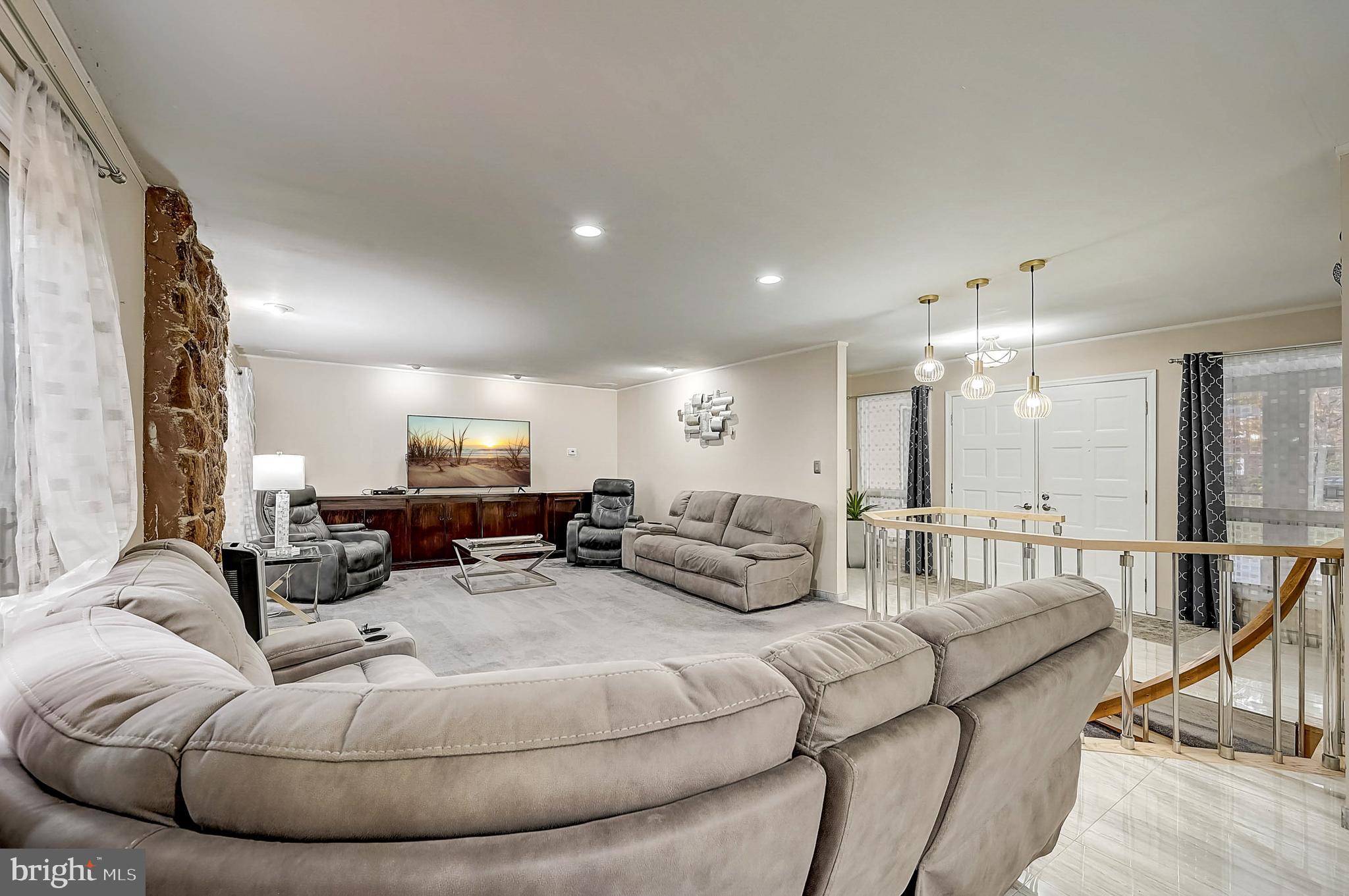 215 Crest Road Marlton, NJ 08053 - Photo 8 of 83 Gallery Image 8