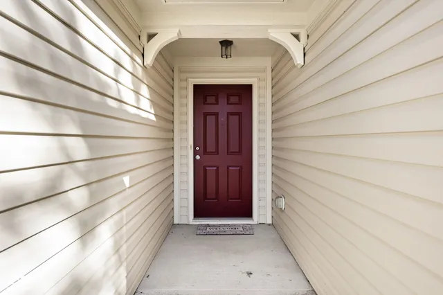 $309,000 | 2039 Autumn Faith Way, Avon, IN 46123