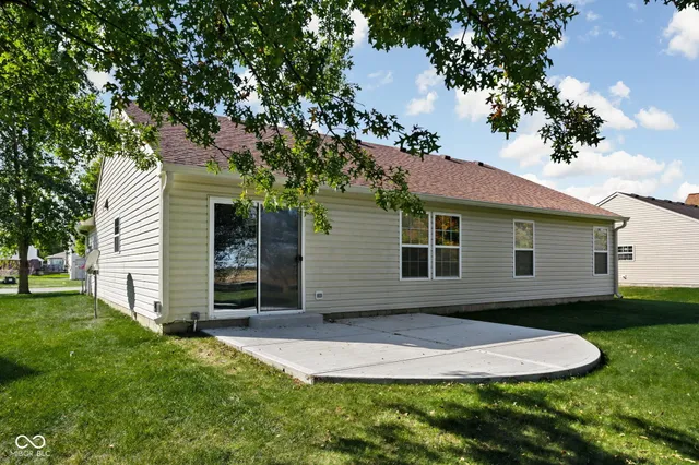 $309,000 | 2039 Autumn Faith Way, Avon, IN 46123