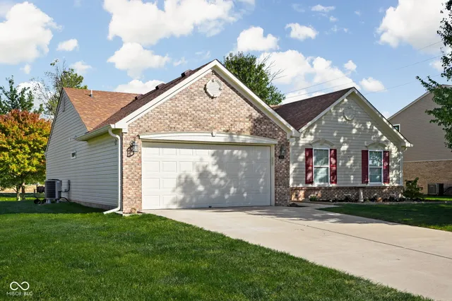 $309,000 | 2039 Autumn Faith Way, Avon, IN 46123