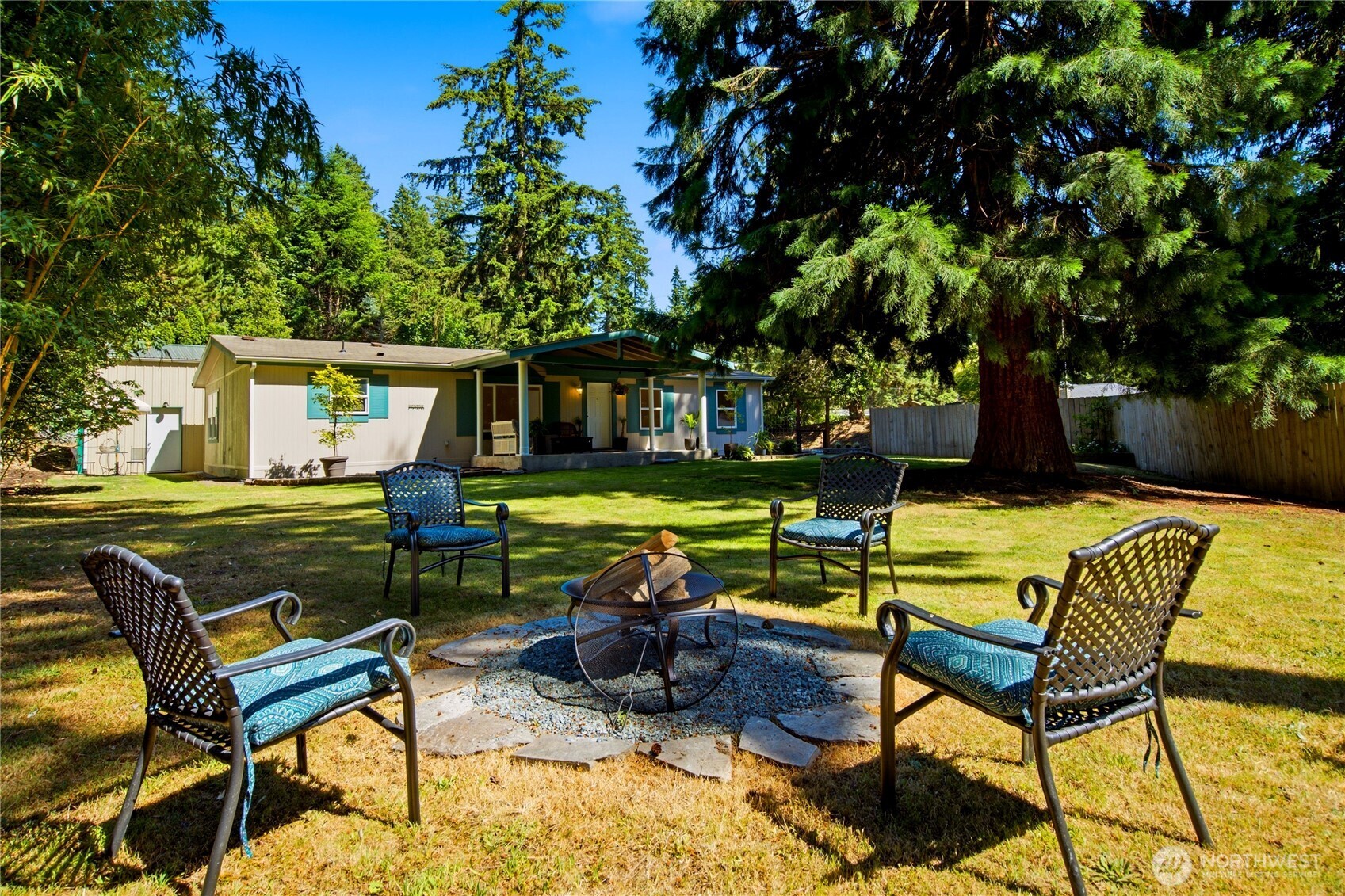5807 Cameron Road Freeland, WA 98249 - Photo 8 of 40