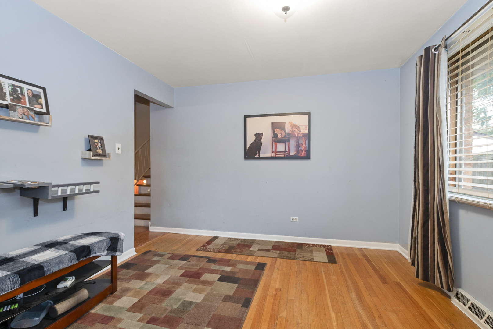 4511 West Howdy Lane Alsip, IL 60803 - Photo 6 of 17 a view of an empty room with a window