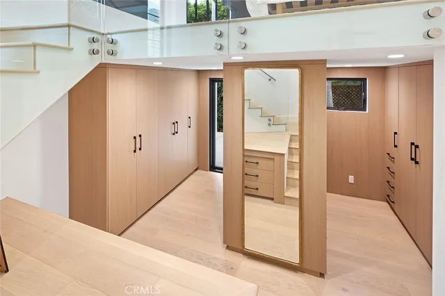 $9,250,000 | 32 Emerald Bay, Laguna Beach, CA 92651