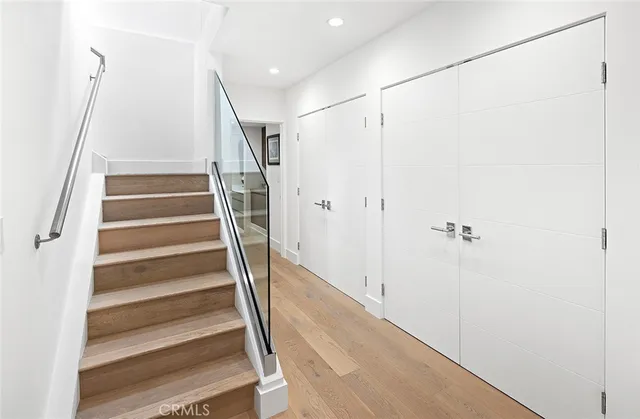 $9,250,000 | 32 Emerald Bay, Laguna Beach, CA 92651