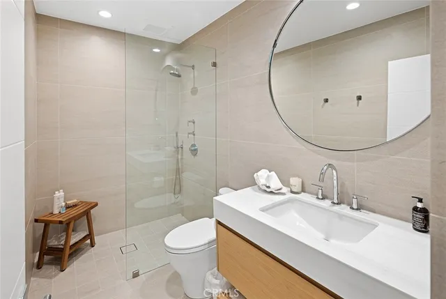 $9,250,000 | 32 Emerald Bay, Laguna Beach, CA 92651