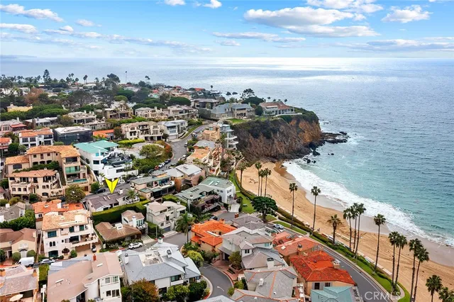 $9,250,000 | 32 Emerald Bay, Laguna Beach, CA 92651