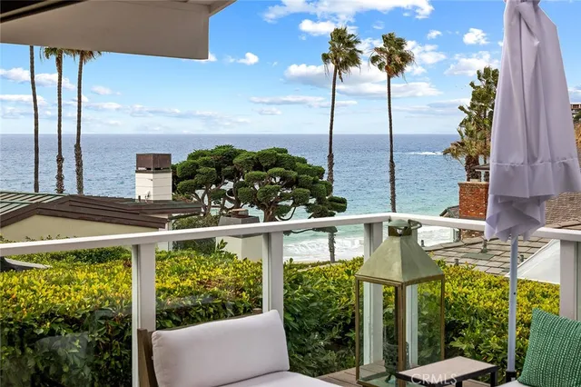 $9,250,000 | 32 Emerald Bay, Laguna Beach, CA 92651