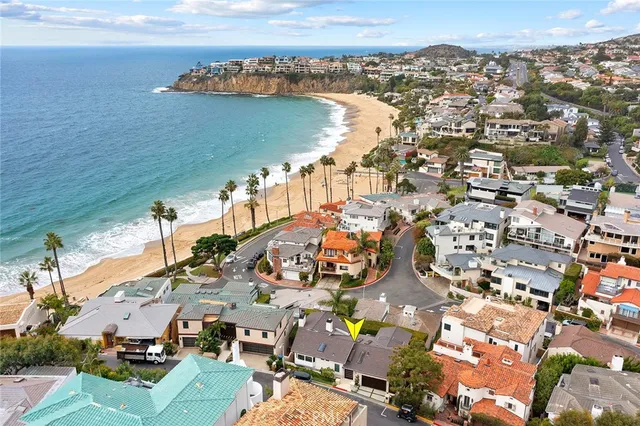 $9,250,000 | 32 Emerald Bay, Laguna Beach, CA 92651