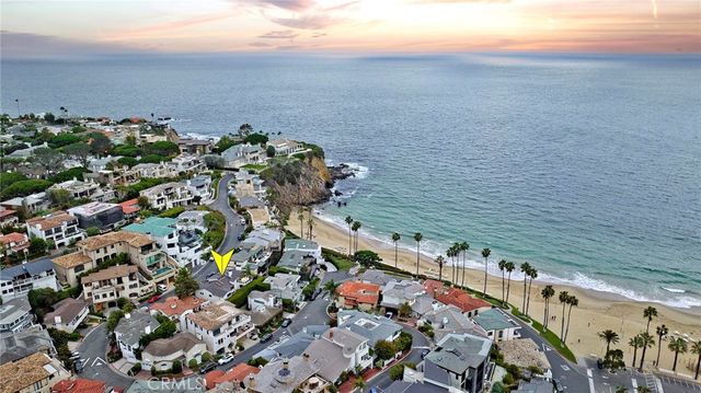 $9,250,000 | 32 Emerald Bay, Laguna Beach, CA 92651