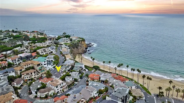 $9,250,000 | 32 Emerald Bay, Laguna Beach, CA 92651