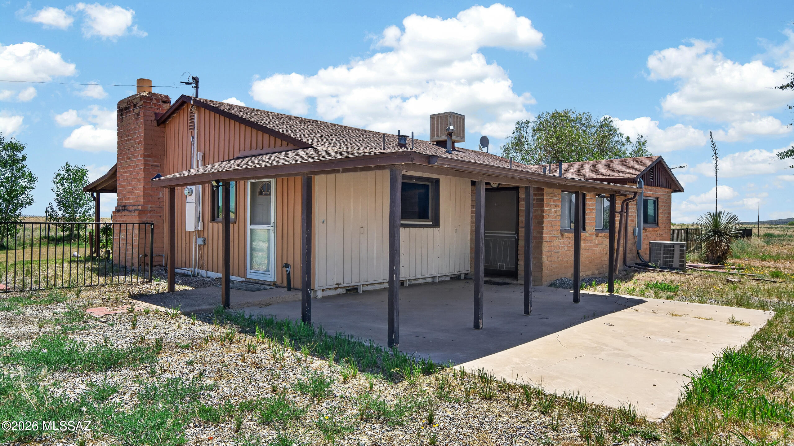 9601 South Robison Road Willcox, AZ 85643 - Photo 3 of 29