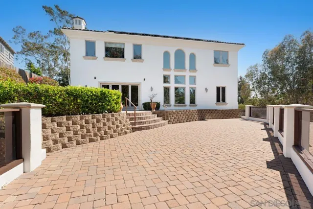 $2,149,900 | 3745 Vista Pointe, Bonita, CA 91902