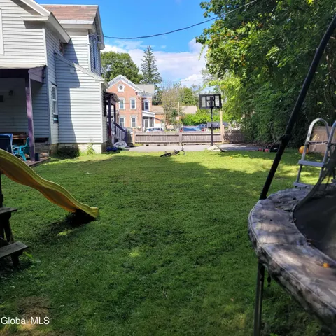 $199,900 | 11 Bridge Street, Fort Edward, NY 12828