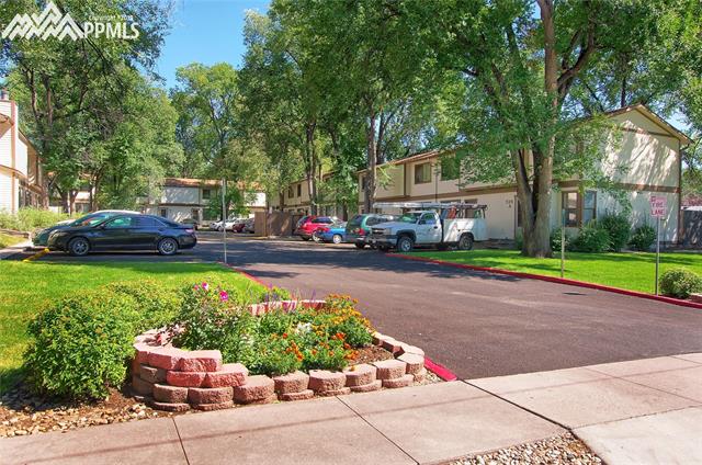 725 Alexander Road, Unit B Colorado Springs, CO 80909 - Photo 23 of 24 Gallery Image 23