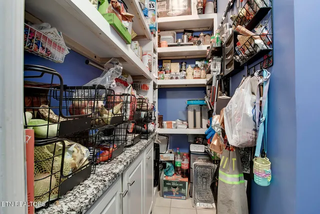 $589,000 | 9328 Ivywood Lane, Knoxville, TN 37931