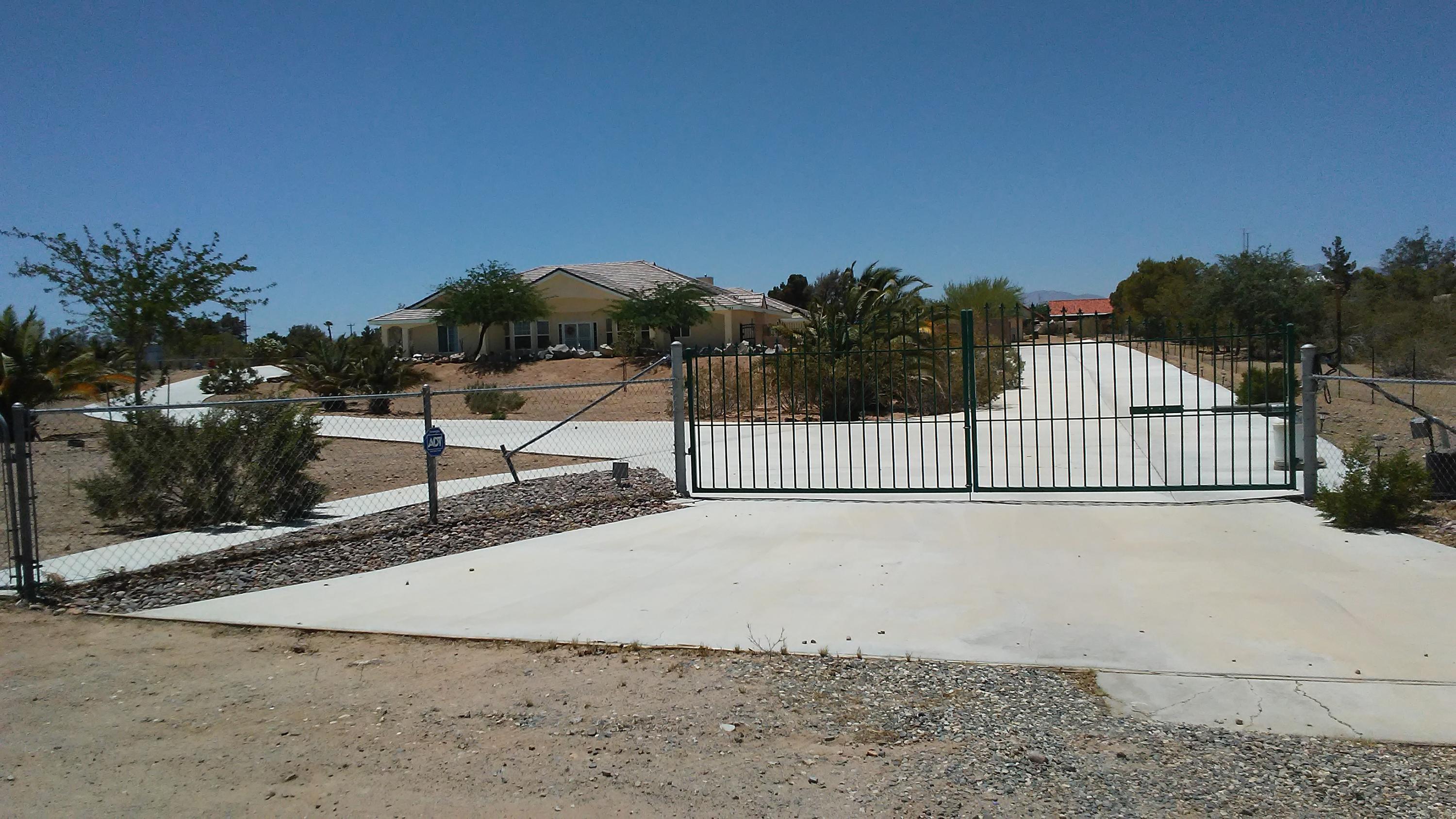 163 North Wildflower Street Ridgecrest, CA 93555 - Photo 3 of 76 5