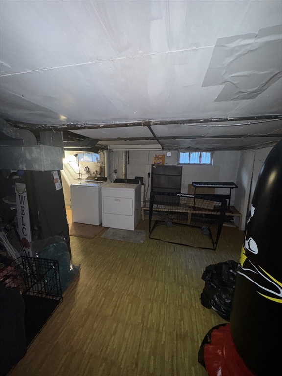 21 Fullerton Street Springfield, MA 01151 - Photo 31 of 32