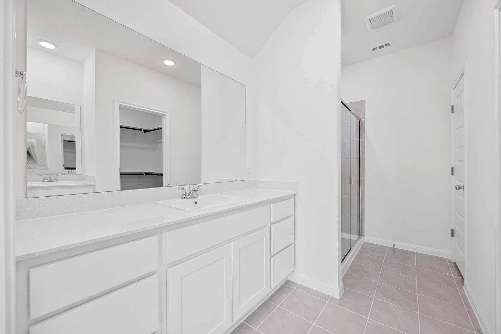 31018 Rena Coast Drive Huffman, TX 77336 - Photo 13 of 25 Primary Bathroom in the Cypress home plan by Trophy Signature Homes - REPRESENTATIVE PHOTO