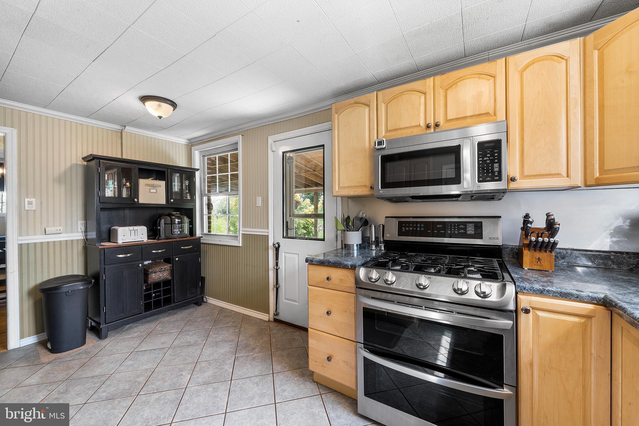 3385 Mill Road Hatboro, PA 19040 - Photo 12 of 31 Gallery Image 12