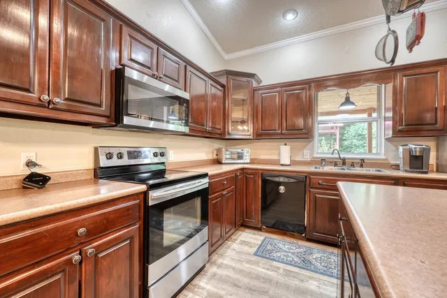 $485,000 | 84 Vella Ridge Lane, Hayesville, NC 28904