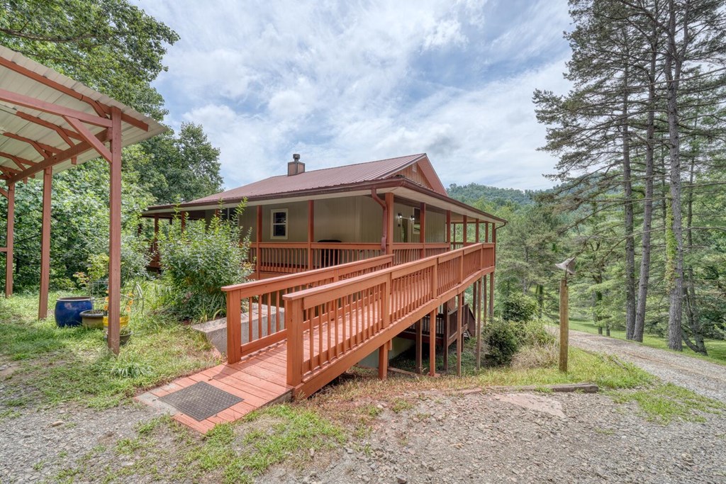 84 Vella Ridge Lane Hayesville, NC 28904 - Photo 9 of 62