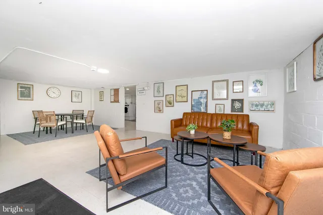 $2,100 | 11 North Black Horse Pike, Unit 1A, Haddon Heights, NJ 08035