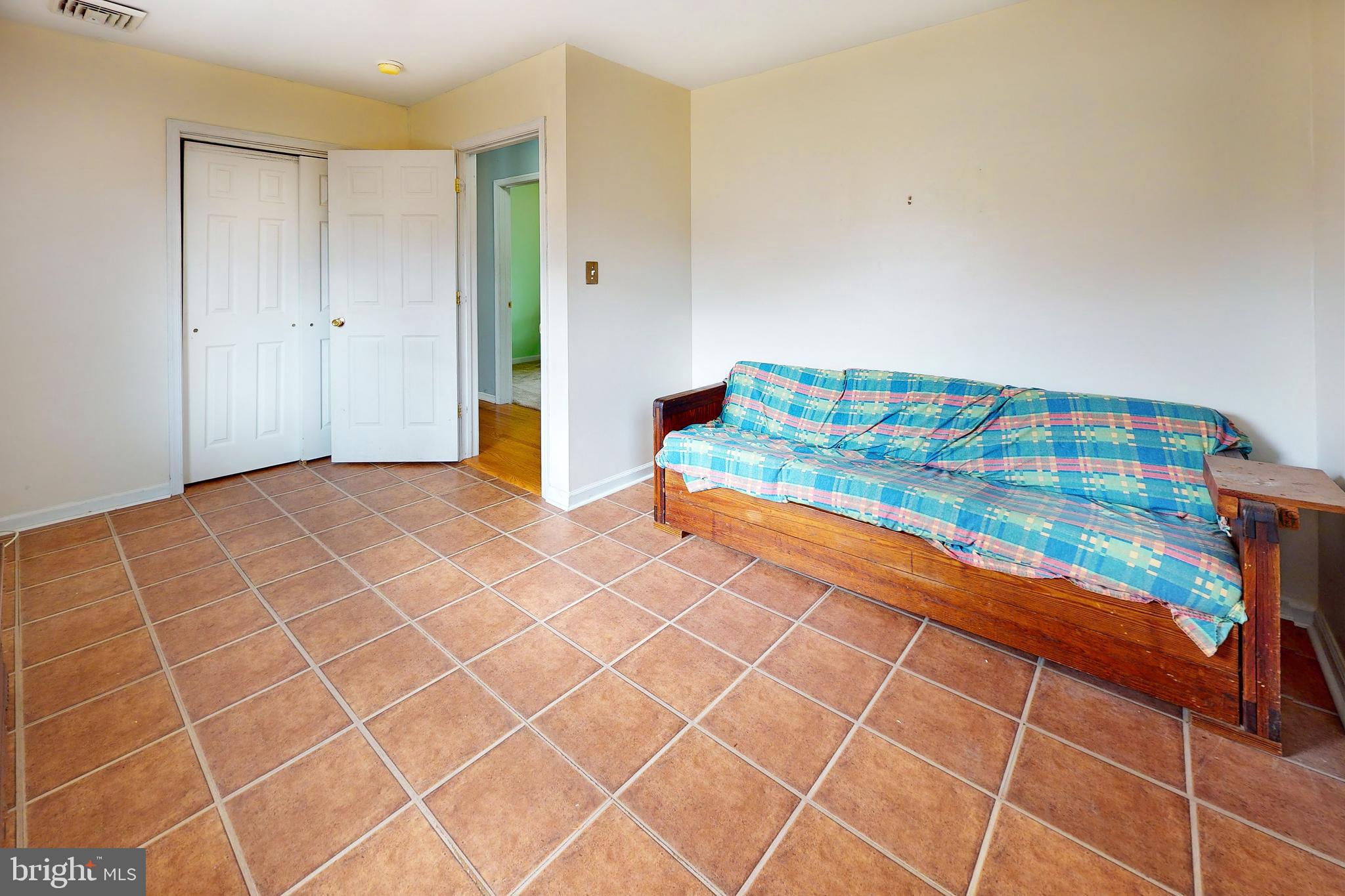 117 Canterbury Road Mount Laurel, NJ 08054 - Photo 33 of 49 Main Floor - Bed #5 (13x11)