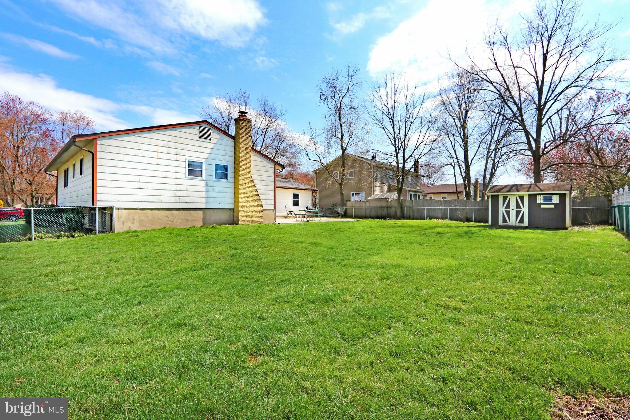 117 Canterbury Road Mount Laurel, NJ 08054 - Photo 45 of 49 Large Rear Yard