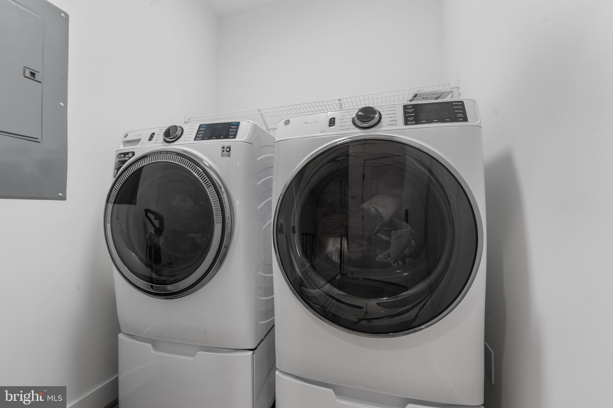 620 Doyle Road Deale, MD 20751 - Photo 28 of 36 Main level laundry