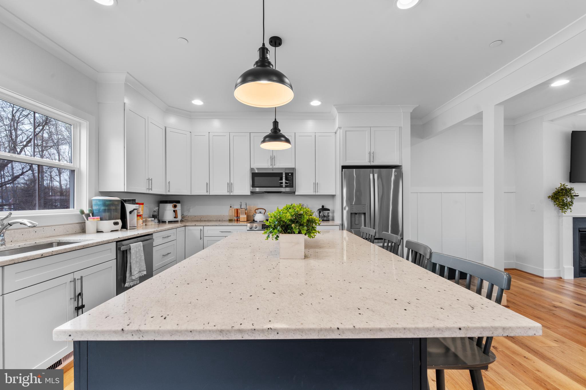 620 Doyle Road Deale, MD 20751 - Photo 6 of 36 Granite counters and SS appliances