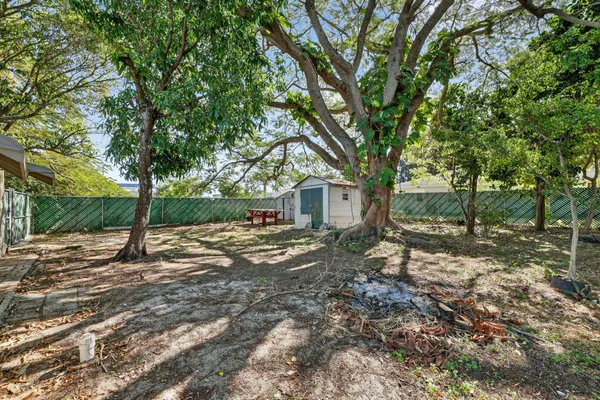 $2,400 | 501 Emil Avenue, Fort Pierce, FL 34982