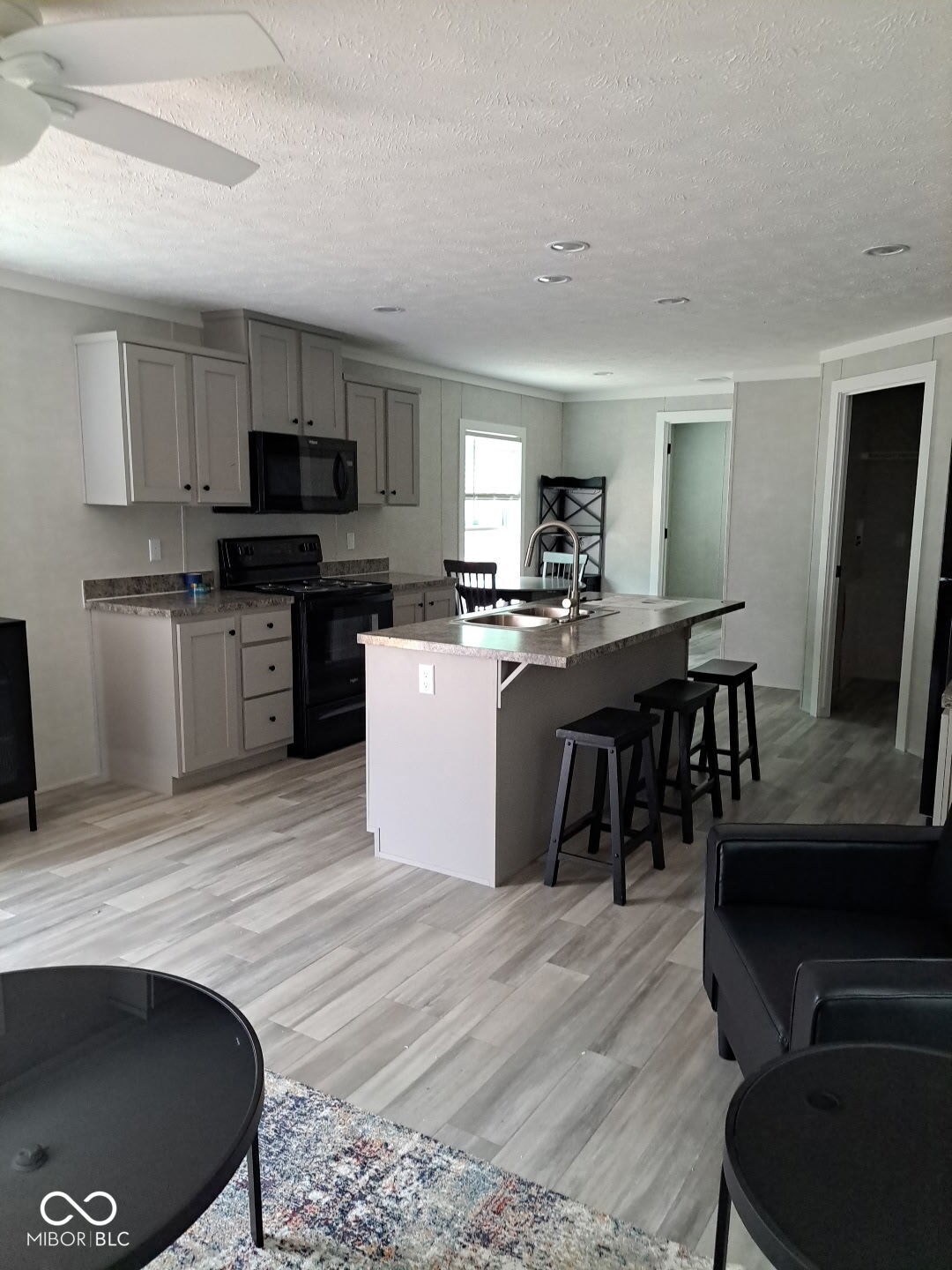 318 Lazy River Road Cloverdale, IN 46120 - Photo 3 of 29