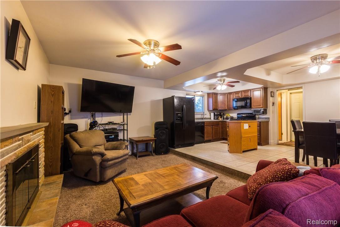 4829 Frazho Road Warren, MI 48091 - Photo 14 of 23 4829 Frazho-12.jpg