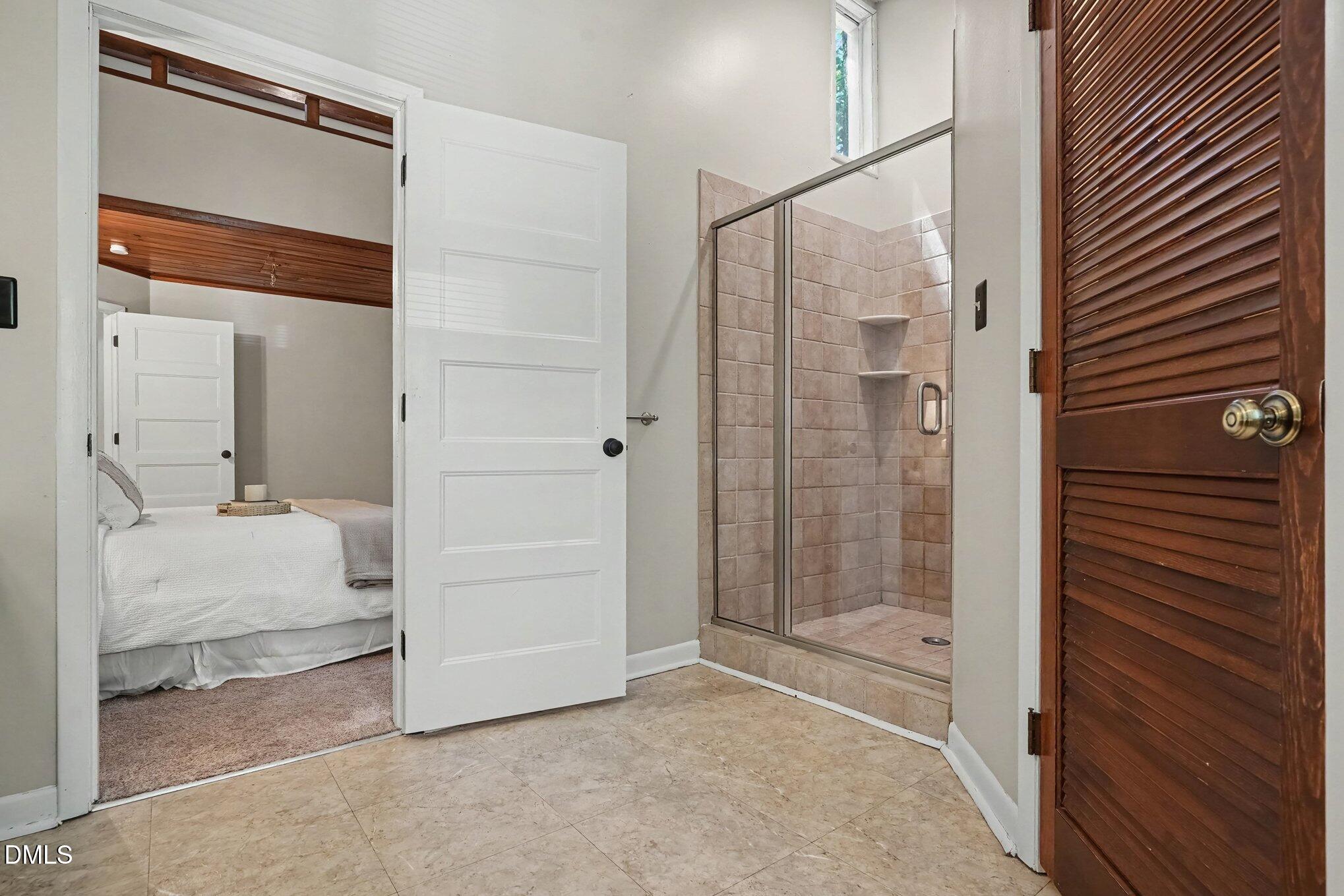 4309 Sun Belt Place Raleigh, NC 27613 - Photo 15 of 24 016_file_2573